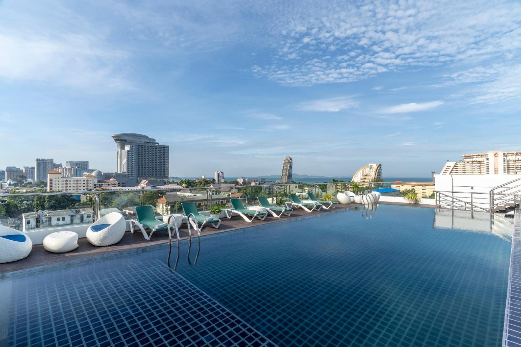 Blue Boat Hotel Jc Паттайя Экстерьер фото