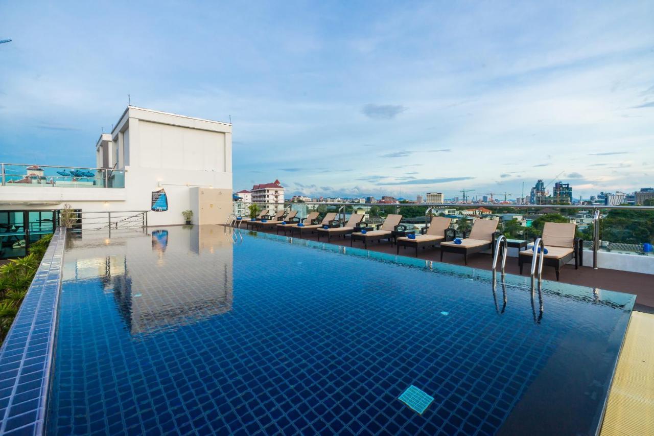 Blue Boat Hotel Jc Паттайя Экстерьер фото